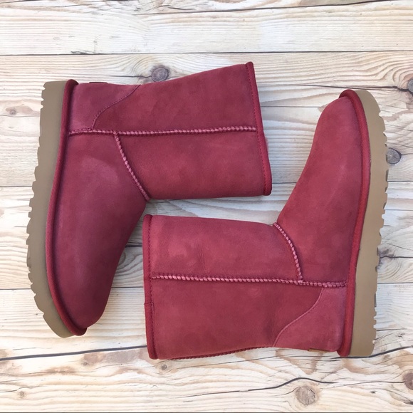 UGG Classic Short Suede Boots Sheepskin Lined - Picture 4 of 16